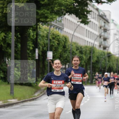 14.06.2026 - REWE Women's Run Jannik Wohlers http://msf.ph/oto/9803893 14.06.2026 10:36:53 Laufen 5386, 5263, 7 meine-sportfotos.de