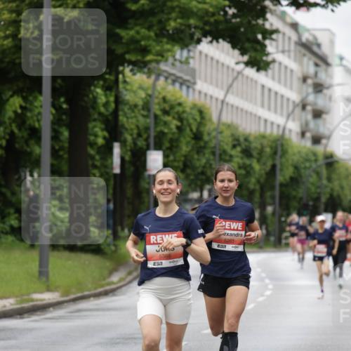 14.06.2026 - REWE Women's Run Jannik Wohlers http://msf.ph/oto/9803896 14.06.2026 10:36:53 Laufen 5386, 7, 5263, 7 meine-sportfotos.de