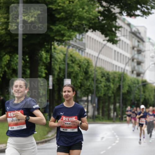 14.06.2026 - REWE Women's Run Jannik Wohlers http://msf.ph/oto/9803902 14.06.2026 10:36:54 Laufen 5386, 5263, 7 meine-sportfotos.de