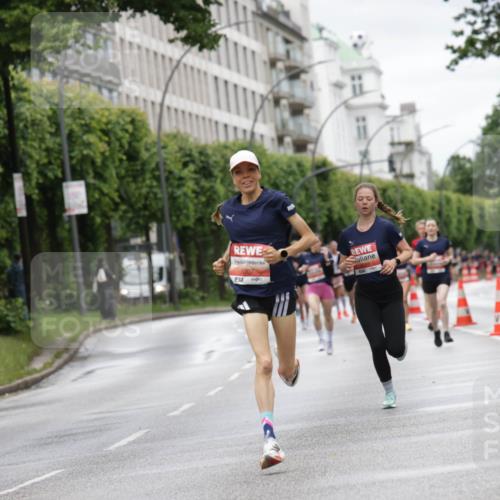 14.06.2026 - REWE Women's Run Jannik Wohlers http://msf.ph/oto/9803924 14.06.2026 10:37:01 Laufen 5007 meine-sportfotos.de