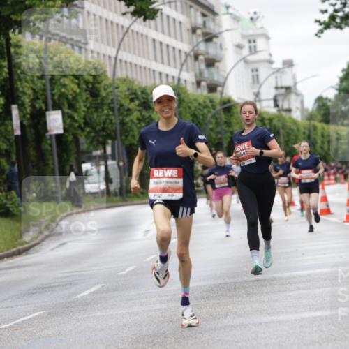 14.06.2026 - REWE Women's Run Jannik Wohlers http://msf.ph/oto/9803928 14.06.2026 10:37:02 Laufen 51 meine-sportfotos.de