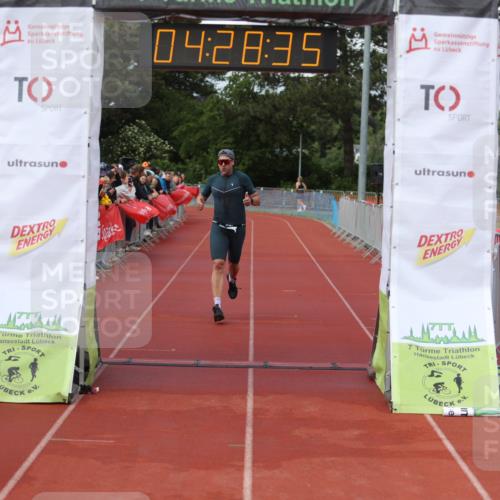 14.06.2026 - 7 Türme Triathlon Andreas Tolksdorf http://msf.ph/oto/9803931 14.06.2026 15:28:33 Ziel 1058, 1081 meine-sportfotos.de
