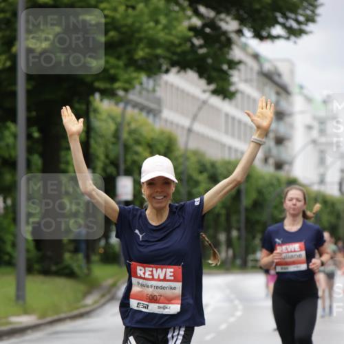 14.06.2026 - REWE Women's Run Jannik Wohlers http://msf.ph/oto/9803937 14.06.2026 10:37:03 Laufen 5007 meine-sportfotos.de