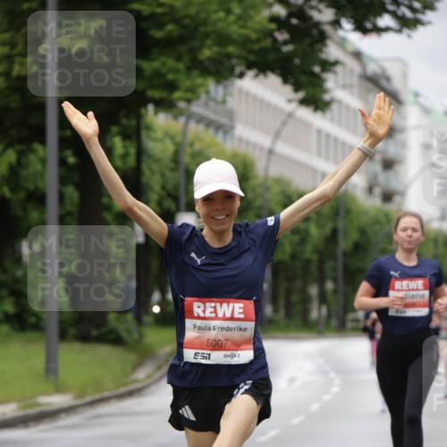 14.06.2026 - REWE Women's Run Jannik Wohlers http://msf.ph/oto/9803940 14.06.2026 10:37:03 Laufen 5007 meine-sportfotos.de
