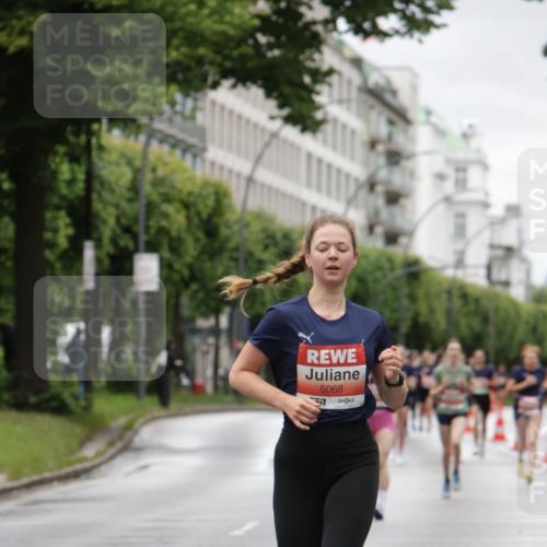 14.06.2026 - REWE Women's Run Jannik Wohlers http://msf.ph/oto/9803957 14.06.2026 10:37:05 Laufen 573, 5068 meine-sportfotos.de