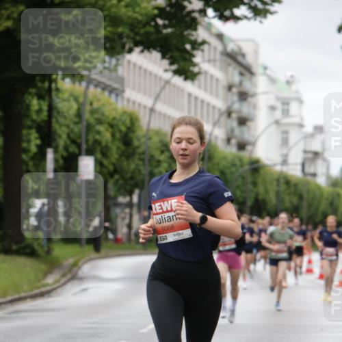 14.06.2026 - REWE Women's Run Jannik Wohlers http://msf.ph/oto/9803963 14.06.2026 10:37:05 Laufen 5068 meine-sportfotos.de