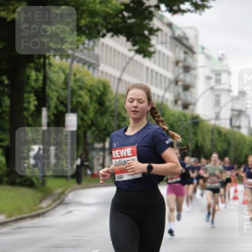 14.06.2026 - REWE Women's Run Jannik Wohlers http://msf.ph/oto/9803965 14.06.2026 10:37:05 Laufen 5060 meine-sportfotos.de