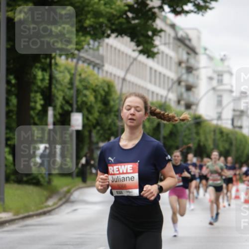 14.06.2026 - REWE Women's Run Jannik Wohlers http://msf.ph/oto/9803968 14.06.2026 10:37:05 Laufen 5068 meine-sportfotos.de