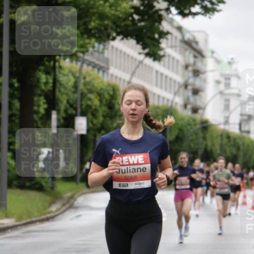 14.06.2026 - REWE Women's Run Jannik Wohlers http://msf.ph/oto/9803971 14.06.2026 10:37:05 Laufen 5068 meine-sportfotos.de
