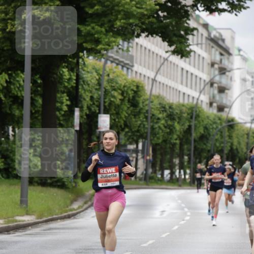 14.06.2026 - REWE Women's Run Jannik Wohlers http://msf.ph/oto/9803996 14.06.2026 10:37:09 Laufen 5361 meine-sportfotos.de