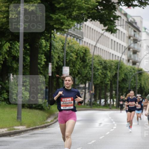 14.06.2026 - REWE Women's Run Jannik Wohlers http://msf.ph/oto/9803997 14.06.2026 10:37:09 Laufen 5361 meine-sportfotos.de