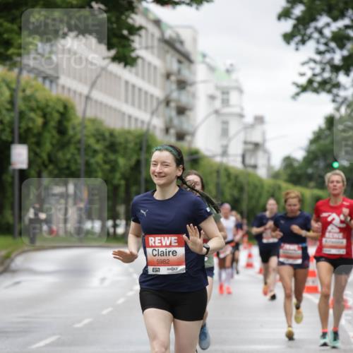 14.06.2026 - REWE Women's Run Jannik Wohlers http://msf.ph/oto/9804007 14.06.2026 10:37:10 Laufen 5982 meine-sportfotos.de