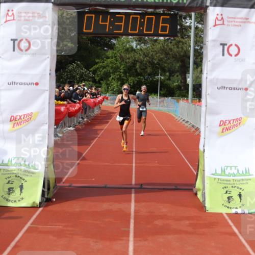 14.06.2026 - 7 Türme Triathlon Andreas Tolksdorf http://msf.ph/oto/9804012 14.06.2026 15:30:05 Ziel 1147, 1710 meine-sportfotos.de