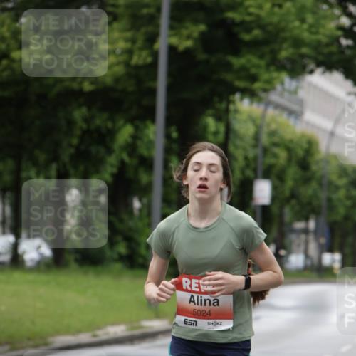 14.06.2026 - REWE Women's Run Jannik Wohlers http://msf.ph/oto/9804031 14.06.2026 10:37:13 Laufen 5024 meine-sportfotos.de