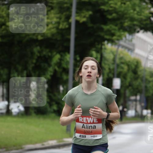 14.06.2026 - REWE Women's Run Jannik Wohlers http://msf.ph/oto/9804032 14.06.2026 10:37:13 Laufen 5024 meine-sportfotos.de