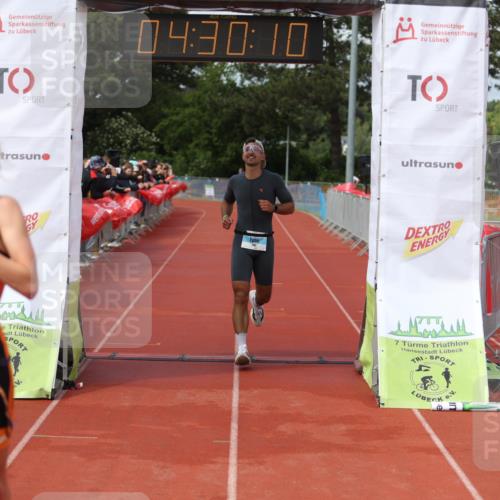 14.06.2026 - 7 Türme Triathlon Andreas Tolksdorf http://msf.ph/oto/9804041 14.06.2026 15:30:09 Ziel 1147, 1710 meine-sportfotos.de