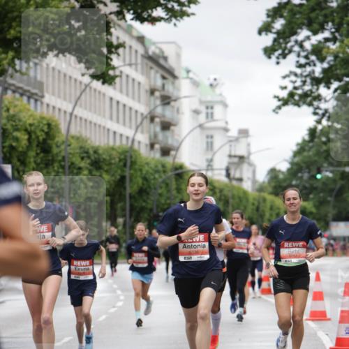 14.06.2026 - REWE Women's Run Jannik Wohlers http://msf.ph/oto/9804052 14.06.2026 10:37:17 Laufen 5336, 6051 meine-sportfotos.de