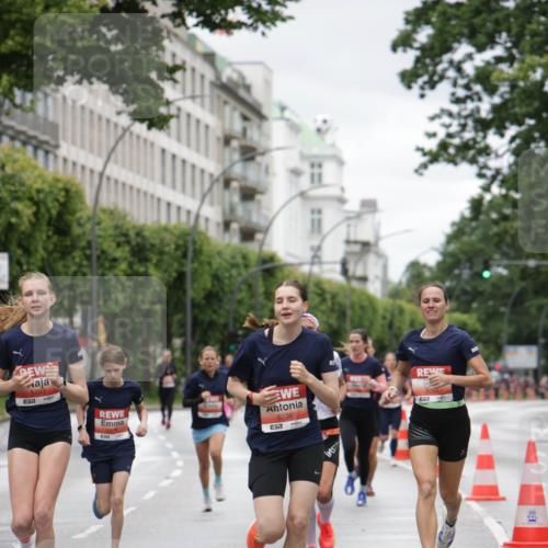 14.06.2026 - REWE Women's Run Jannik Wohlers http://msf.ph/oto/9804058 14.06.2026 10:37:17 Laufen 5493, 57, 5336, 57, 7, 6051 meine-sportfotos.de