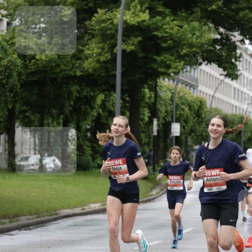 14.06.2026 - REWE Women's Run Jannik Wohlers http://msf.ph/oto/9804068 14.06.2026 10:37:18 Laufen 7, 5336, 51 meine-sportfotos.de