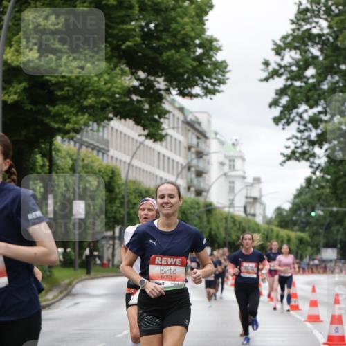14.06.2026 - REWE Women's Run Jannik Wohlers http://msf.ph/oto/9804083 14.06.2026 10:37:20 Laufen 6051, 557 meine-sportfotos.de