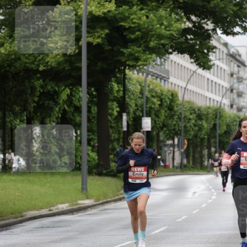 14.06.2026 - REWE Women's Run Jannik Wohlers http://msf.ph/oto/9804108 14.06.2026 10:37:23 Laufen 5860 meine-sportfotos.de