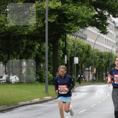 14.06.2026 - REWE Women's Run Jannik Wohlers http://msf.ph/oto/9804122 14.06.2026 10:37:23 Laufen 5860, 57 meine-sportfotos.de