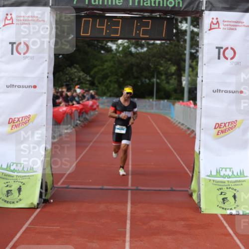 14.06.2026 - 7 Türme Triathlon Andreas Tolksdorf http://msf.ph/oto/9804134 14.06.2026 15:31:20 Ziel 1091 meine-sportfotos.de