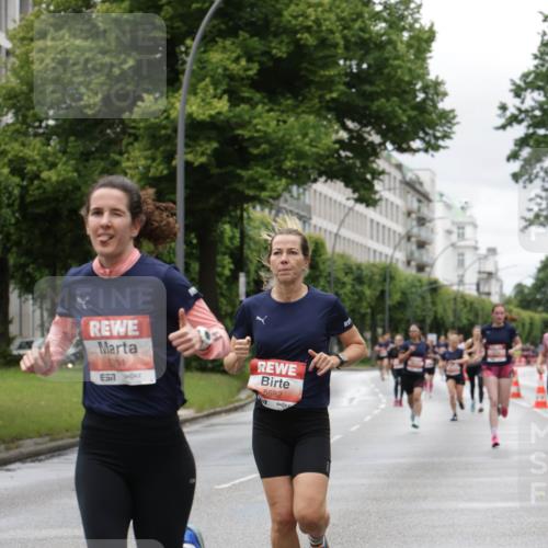 14.06.2026 - REWE Women's Run Jannik Wohlers http://msf.ph/oto/9804154 14.06.2026 10:37:26 Laufen 5231, 5682 meine-sportfotos.de