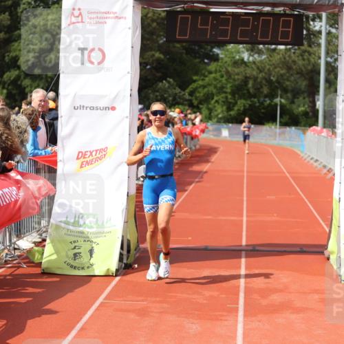 14.06.2026 - 7 Türme Triathlon Andreas Tolksdorf http://msf.ph/oto/9804163 14.06.2026 15:32:07 Ziel 1021, 1768 meine-sportfotos.de