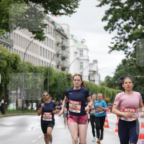 14.06.2026 - REWE Women's Run Jannik Wohlers http://msf.ph/oto/9804176 14.06.2026 10:37:29 Laufen 5990 meine-sportfotos.de