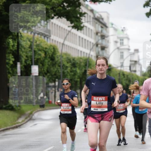 14.06.2026 - REWE Women's Run Jannik Wohlers http://msf.ph/oto/9804192 14.06.2026 10:37:30 Laufen 3945, 5990, 7 meine-sportfotos.de