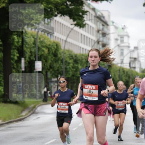 14.06.2026 - REWE Women's Run Jannik Wohlers http://msf.ph/oto/9804198 14.06.2026 10:37:30 Laufen 57, 5990, 57 meine-sportfotos.de