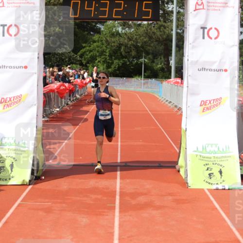 14.06.2026 - 7 Türme Triathlon Andreas Tolksdorf http://msf.ph/oto/9804199 14.06.2026 15:32:14 Ziel 901, 1021, 1768 meine-sportfotos.de