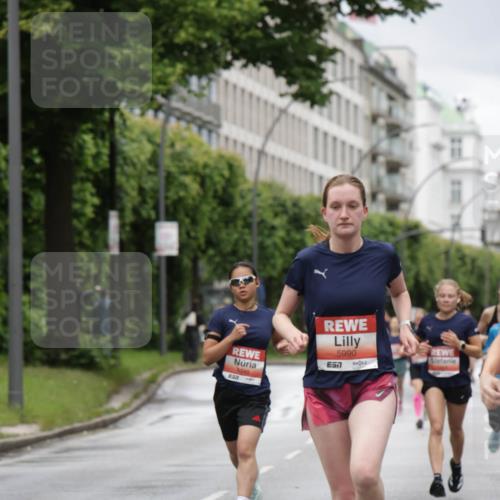 14.06.2026 - REWE Women's Run Jannik Wohlers http://msf.ph/oto/9804202 14.06.2026 10:37:30 Laufen 5945, 5990, 57 meine-sportfotos.de