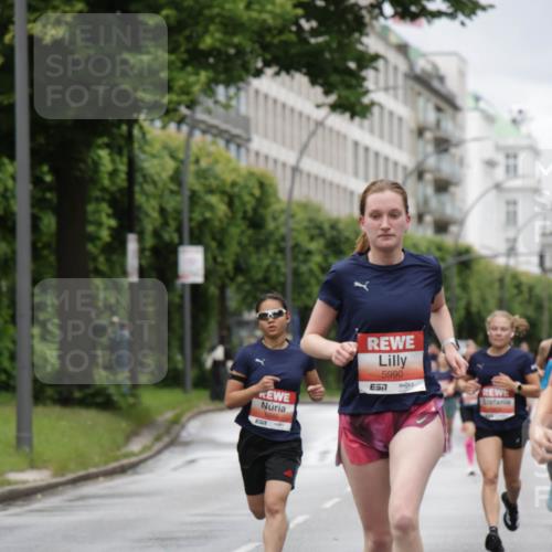 14.06.2026 - REWE Women's Run Jannik Wohlers http://msf.ph/oto/9804203 14.06.2026 10:37:30 Laufen 5990, 7, 5945 meine-sportfotos.de