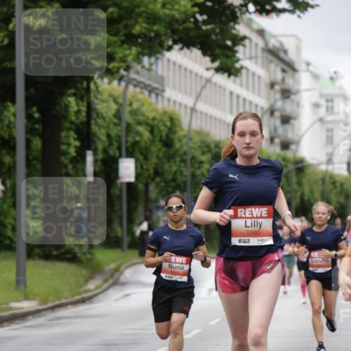 14.06.2026 - REWE Women's Run Jannik Wohlers http://msf.ph/oto/9804205 14.06.2026 10:37:30 Laufen 5945, 7, 5990 meine-sportfotos.de