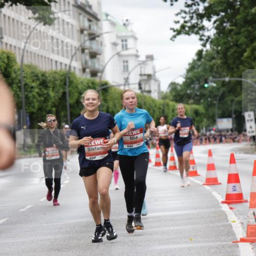 14.06.2026 - REWE Women's Run Jannik Wohlers http://msf.ph/oto/9804210 14.06.2026 10:37:33 Laufen 5458, 7, 5707 meine-sportfotos.de