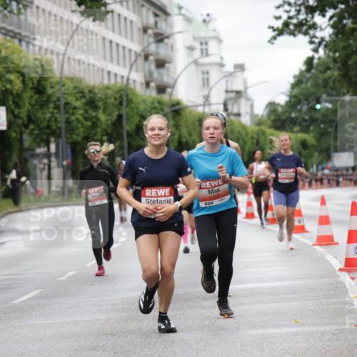 14.06.2026 - REWE Women's Run Jannik Wohlers http://msf.ph/oto/9804215 14.06.2026 10:37:33 Laufen 5707 meine-sportfotos.de