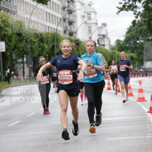 14.06.2026 - REWE Women's Run Jannik Wohlers http://msf.ph/oto/9804219 14.06.2026 10:37:33 Laufen 5458, 57, 5707 meine-sportfotos.de
