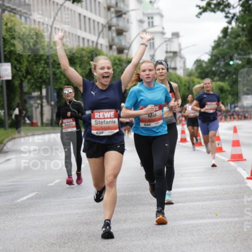 14.06.2026 - REWE Women's Run Jannik Wohlers http://msf.ph/oto/9804229 14.06.2026 10:37:33 Laufen 5707, 5458, 7, 37 meine-sportfotos.de