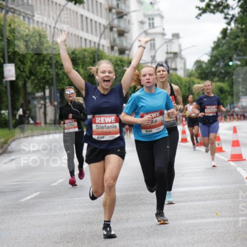 14.06.2026 - REWE Women's Run Jannik Wohlers http://msf.ph/oto/9804231 14.06.2026 10:37:33 Laufen 5458, 5707 meine-sportfotos.de