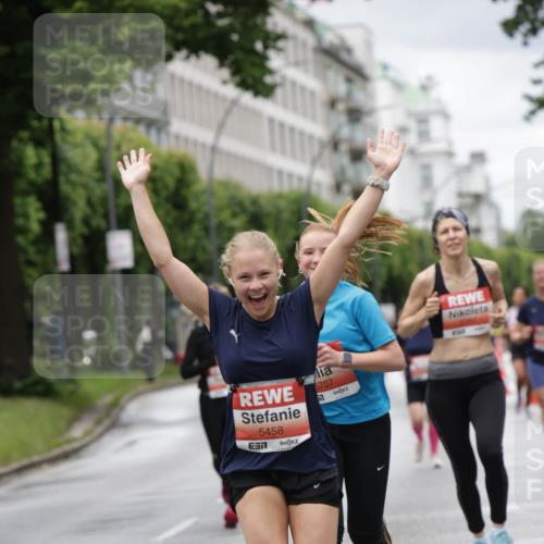 14.06.2026 - REWE Women's Run Jannik Wohlers http://msf.ph/oto/9804233 14.06.2026 10:37:34 Laufen 5458, 5707 meine-sportfotos.de