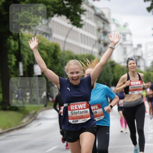 14.06.2026 - REWE Women's Run Jannik Wohlers http://msf.ph/oto/9804236 14.06.2026 10:37:35 Laufen 5458, 07 meine-sportfotos.de