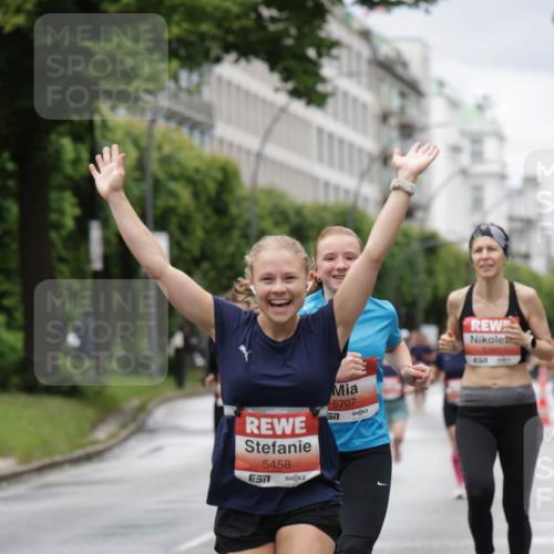 14.06.2026 - REWE Women's Run Jannik Wohlers http://msf.ph/oto/9804241 14.06.2026 10:37:35 Laufen 5458, 5707 meine-sportfotos.de