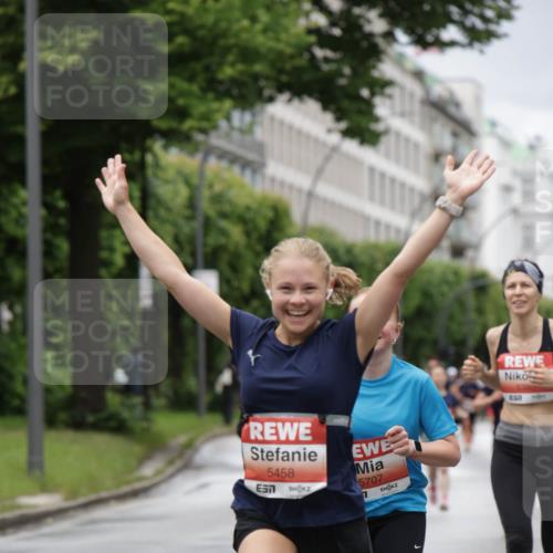 14.06.2026 - REWE Women's Run Jannik Wohlers http://msf.ph/oto/9804245 14.06.2026 10:37:35 Laufen 5458, 5707, 7, 157 meine-sportfotos.de