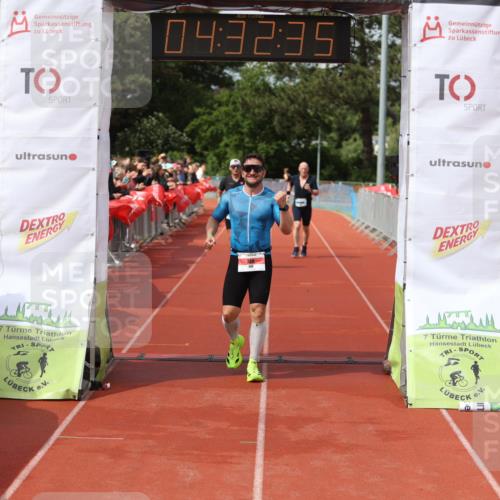 14.06.2026 - 7 Türme Triathlon Andreas Tolksdorf http://msf.ph/oto/9804284 14.06.2026 15:32:34 Ziel 840, 917, 1025 meine-sportfotos.de