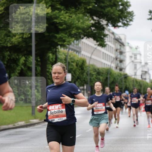 14.06.2026 - REWE Women's Run Jannik Wohlers http://msf.ph/oto/9804292 14.06.2026 10:37:42 Laufen 57, 5786 meine-sportfotos.de