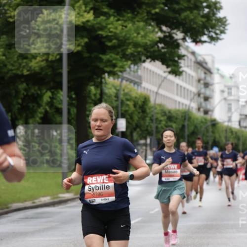 14.06.2026 - REWE Women's Run Jannik Wohlers http://msf.ph/oto/9804293 14.06.2026 10:37:42 Laufen 5786, 57 meine-sportfotos.de