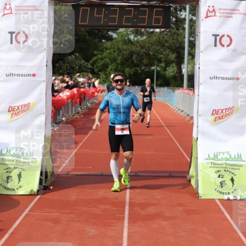 14.06.2026 - 7 Türme Triathlon Andreas Tolksdorf http://msf.ph/oto/9804294 14.06.2026 15:32:34 Ziel 840, 917, 1025 meine-sportfotos.de