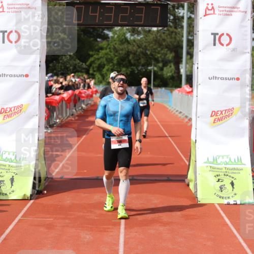 14.06.2026 - 7 Türme Triathlon Andreas Tolksdorf http://msf.ph/oto/9804307 14.06.2026 15:32:36 Ziel 840, 917, 1025 meine-sportfotos.de